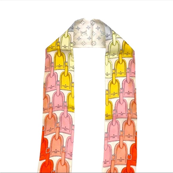 Authentic Louis Vuitton Bandeau LV tag printed silk Scarf W/Box - Picture 3 of 16